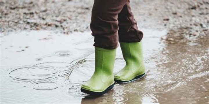 Can you fix rain boots
