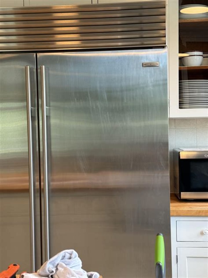 How do you get scratches out of a stainless steel hob UK