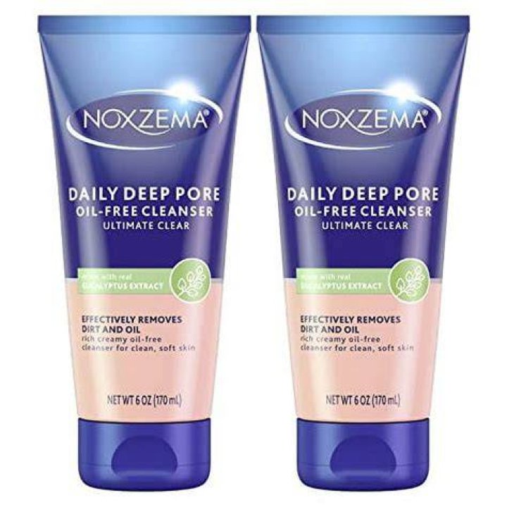 How do you use Noxzema daily deep pore cleanser