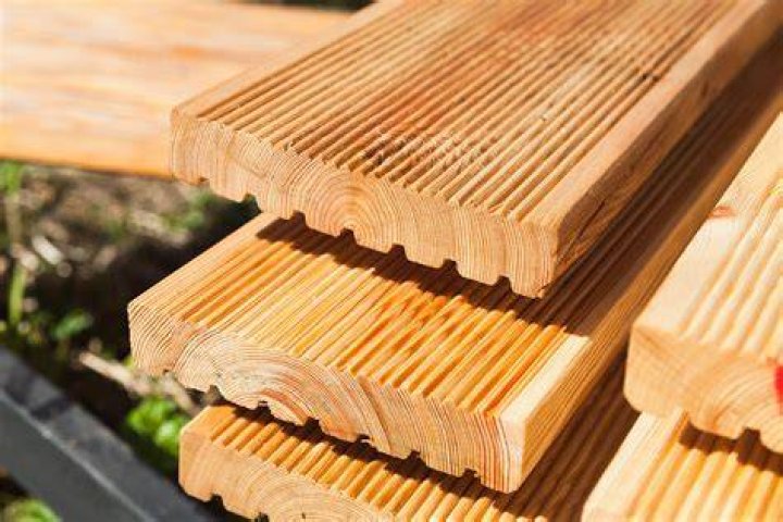 How much do deck boards shrink